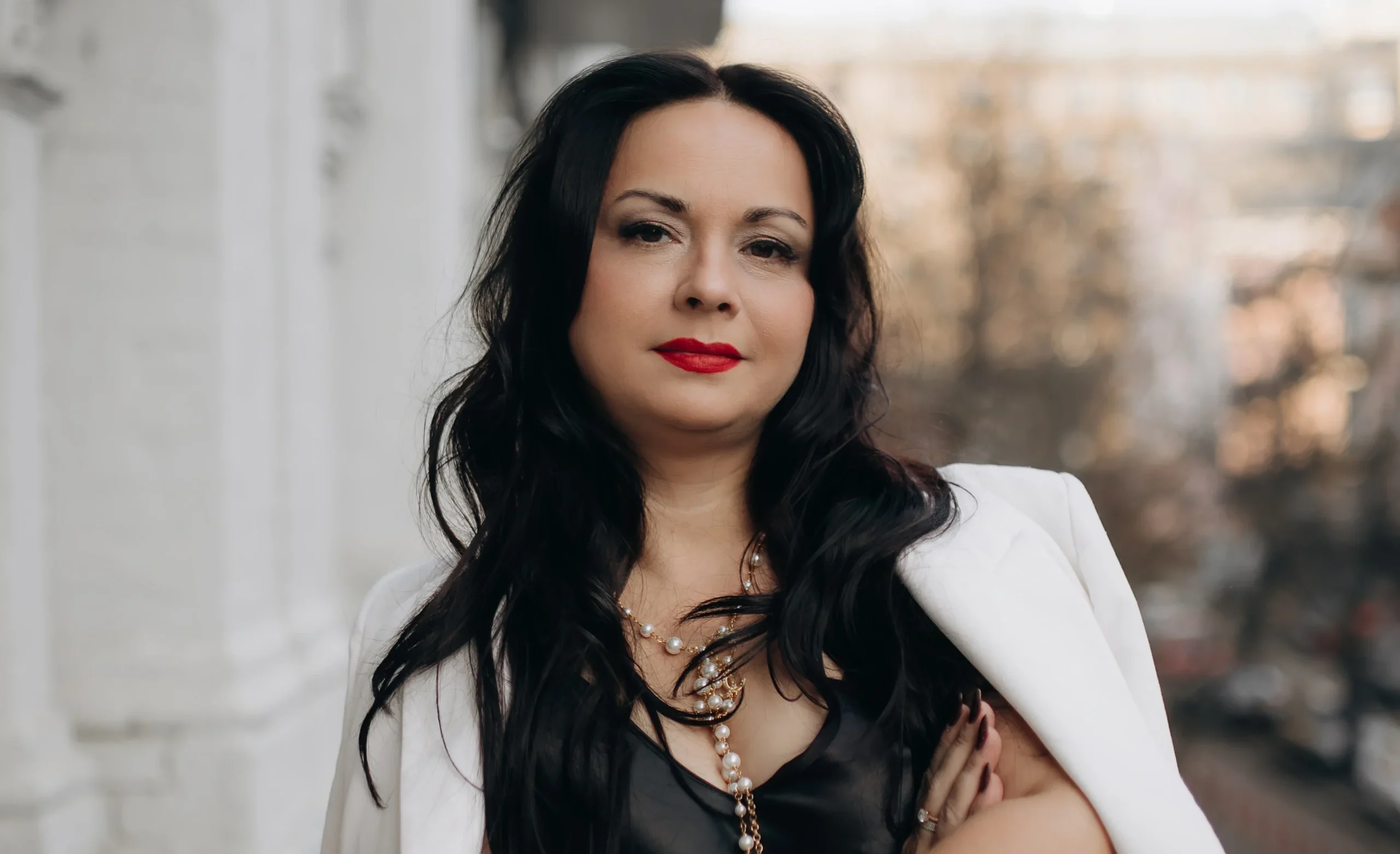 Альона Пташник — фінансова радниця, яка вчить інвестувати системно